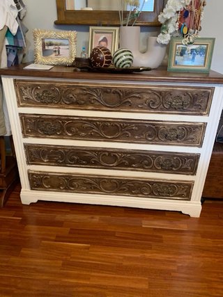 Armario de Madera de Castaño con mesillas y comoda