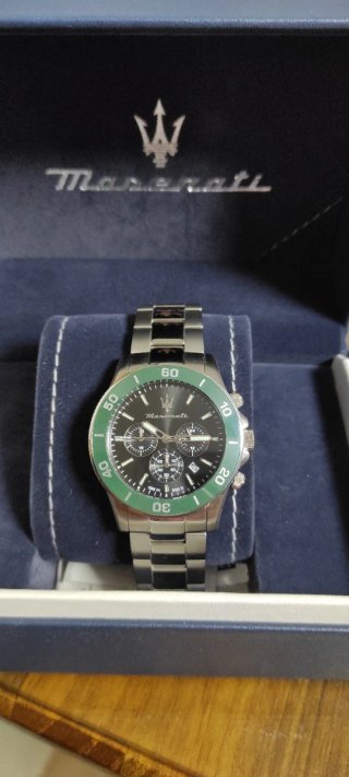 Reloj Maserati Plateado y Verde