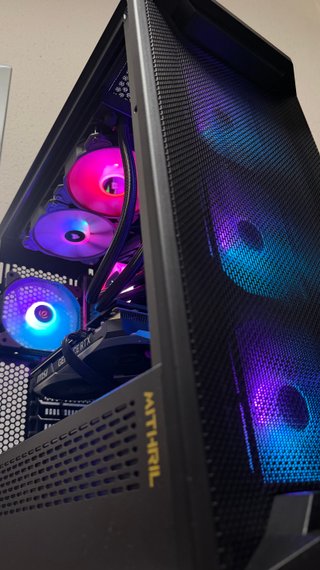 Pc gaming, RTX 4070 12GB/32gb Ram/Ryzen 7 5800x