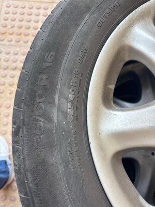 Llantas Mercedes 225/60 R16