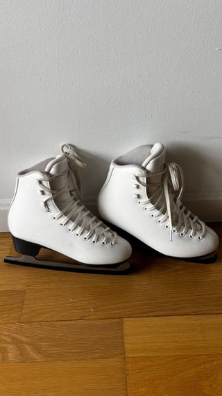Patines de Hielo Blancos