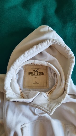 Sudadera Blanca Hollister con Capucha