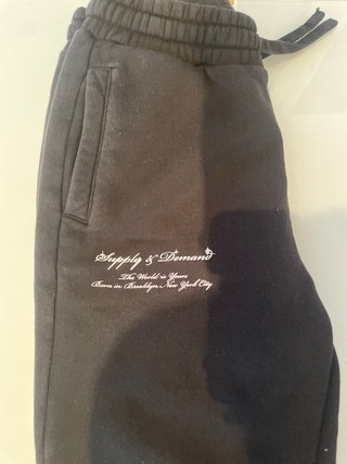 Pantalón de chándal ancho Supply & Demand