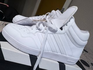 Zapatillas Adidas Hoops 4.0 Mid J Blancas