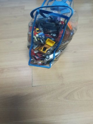 Lote de coches de juguete variados