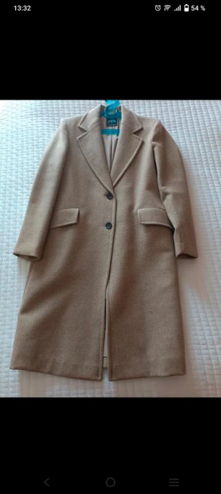 Abrigo Zara talla M color beige