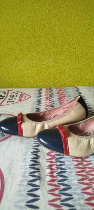 Zapatos bailarinas Pitillos beige azul marino T40
