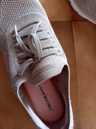 Zapatillas Skechers Gris y Rosa Talla [Talla]