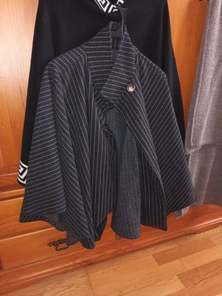Abrigo chaqueta Capa Poncho