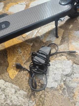Xiaomi Mi Electric Scooter M365