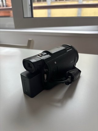 Videocámara Sony Handycam FDR-AX33 4K UHD