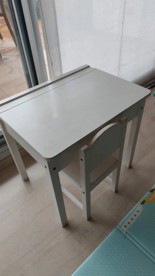 Mesa y Silla Infantil Ikea Blanca
