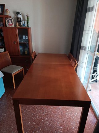 Conjunto Mesa Extensible y 4 Sillas