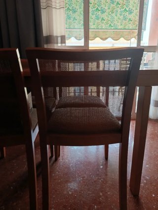 Conjunto Mesa Extensible y 4 Sillas