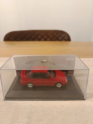 Escala 1 43 Seat Cordoba TDI 1994 Altaya maqueta