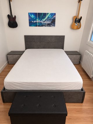 Cama Completa: Somier, Cabecero y Mesitas