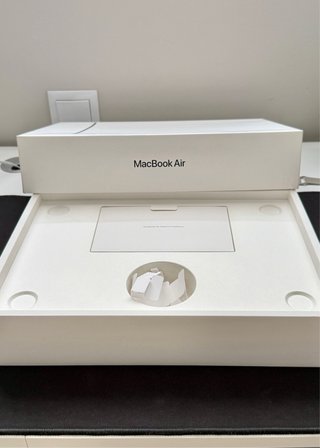 Caja MacBook Air A3113
