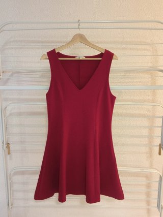 Vestido corto, rojo
