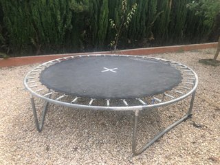 Cama Elástica de Exterior