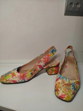 Zapatos Hispanitas Multicolor Talla 38