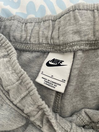 Pantalones de chándal Nike gris, negro y verde