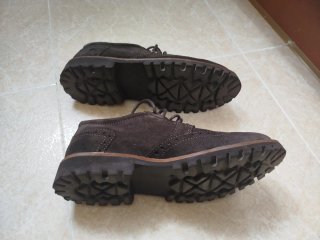 Zapatos de ante marrones