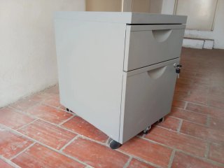 Cajonera Metálica con Ruedas y Llave Ikea