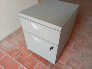 Cajonera Metálica con Ruedas y Llave Ikea