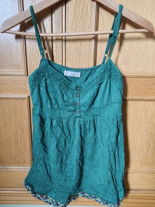 Camiseta tirantes Pull and Bear verde M