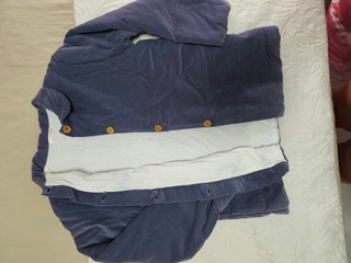 2 Abrigos de Micro Pana de la marca Lola Palacios