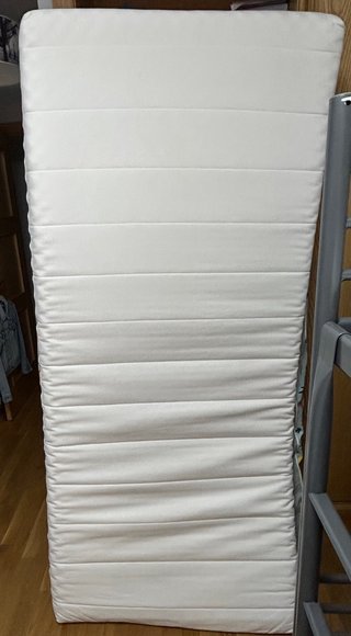 Litera IKEA Tuffing 90x200 cm Gris