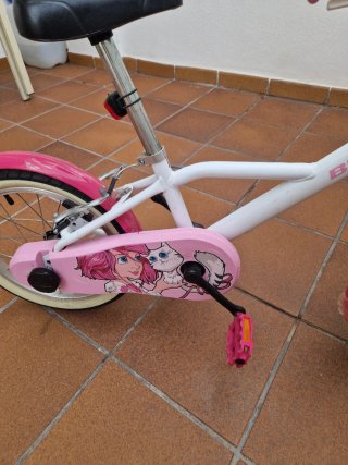 Bicicleta infantil B'TWIN rosa