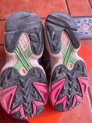 Zapatillas Adidas Niñ@ Gris y Verde