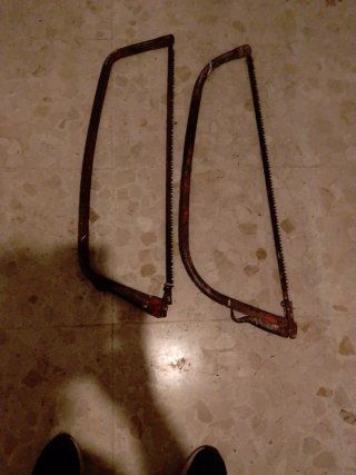 Arco de sierra metálico