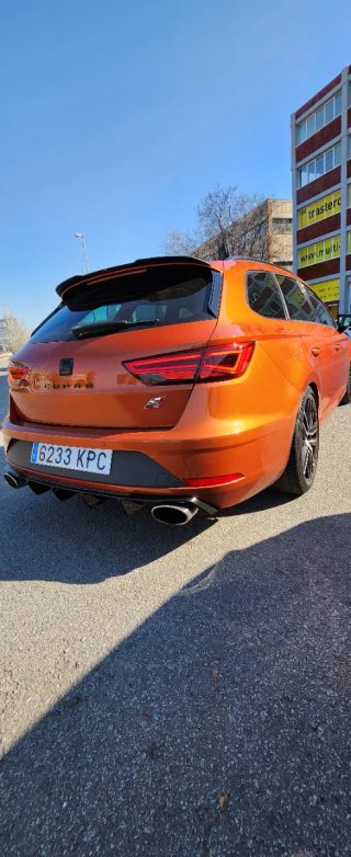 SEAT Leon Cupra st