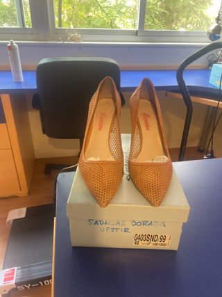 Zapatos Lurueña Nude Talla 40