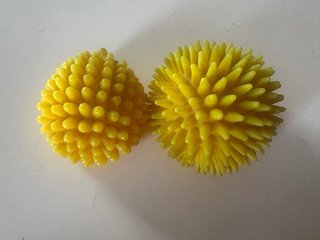 Coppia ricci in gomma gialli vintage