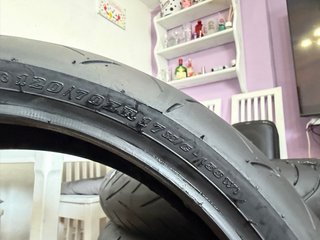 Neumático Moto 120/70ZR17 58W Delantero