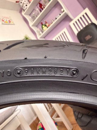 Neumático Moto 120/70ZR17 58W Delantero