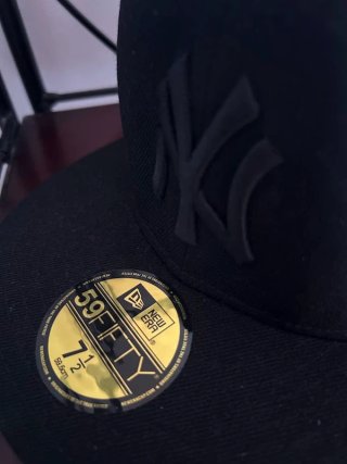 Gorra New Era NY - Negra