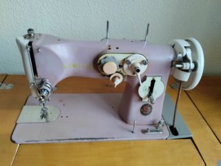 Máquina Coser Singer 801Z con repuestos originales
