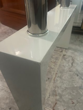 Mesa de Comedor de Cristal y Metal