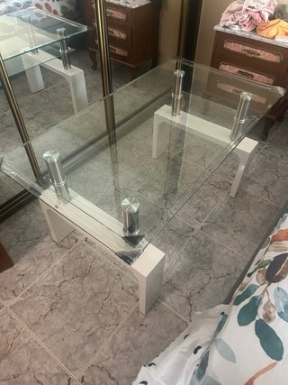 Mesa de Comedor de Cristal y Metal