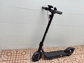 Patinete eléctrico NAVEE