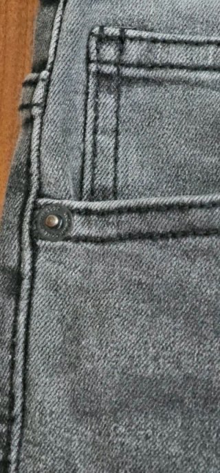 Vaqueros Pitillo Lefties Negros Talla 38 elasticos