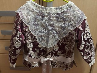 Traje de Fallera granate