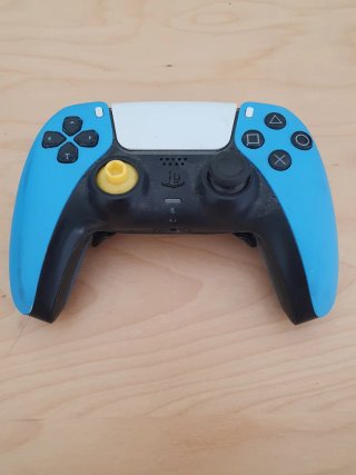 Mando Pro PS5 Aim Controllers
