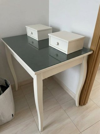 Tavolo da trucco Ikea Hemnes in vetro e legno