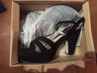 Zapatos de tacón negros