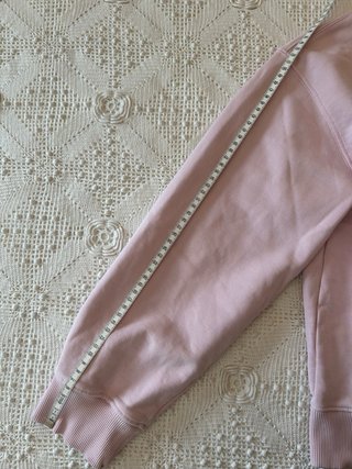 Sudadera rosa Zara edición limitada